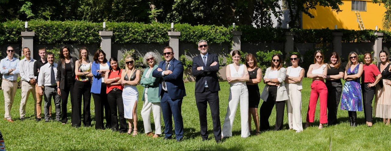Equipo RE/MAX Grammar